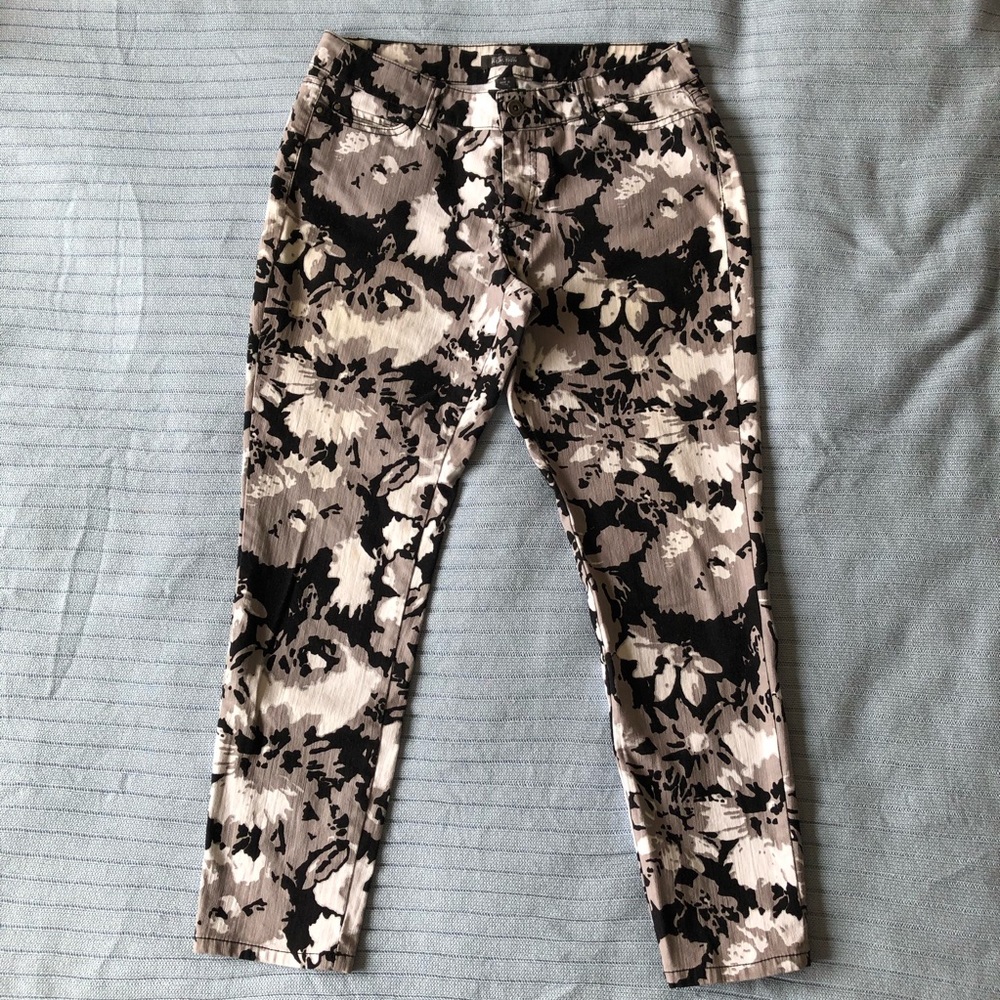 Kenneth Cole Skinny Jeans